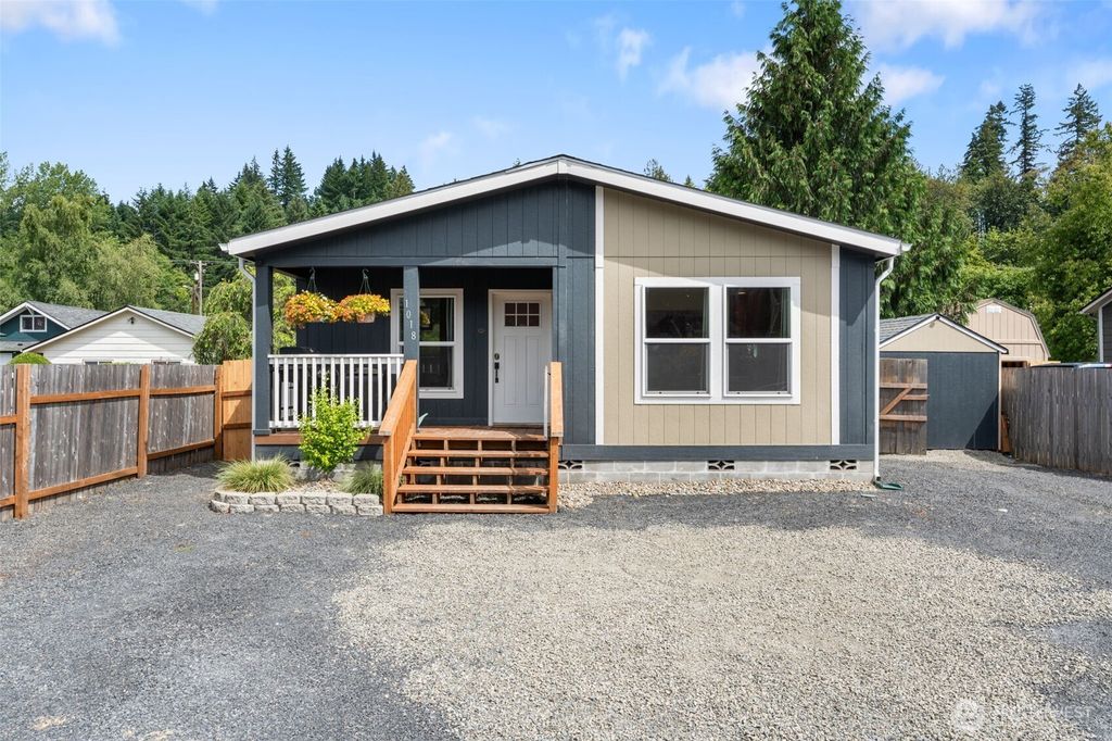 1018 SE Front Street, Winlock, WA 98596