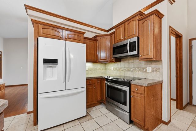 1409 S Shiloh, Wichita, KS 67207