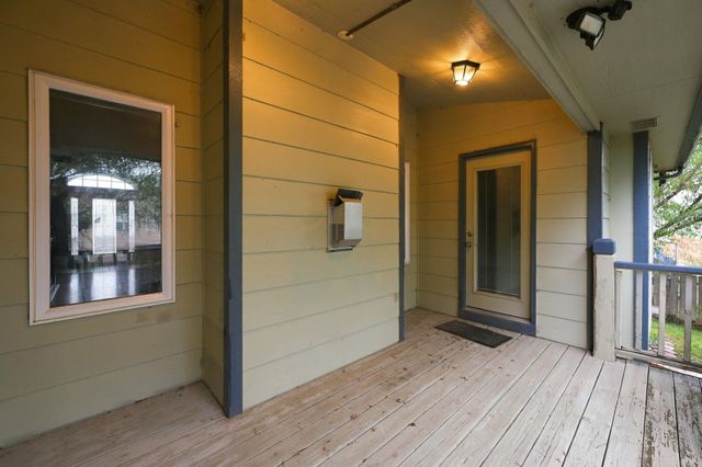 1409 S Shiloh, Wichita, KS 67207