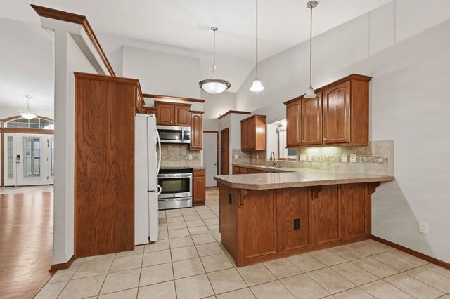 1409 S Shiloh, Wichita, KS 67207