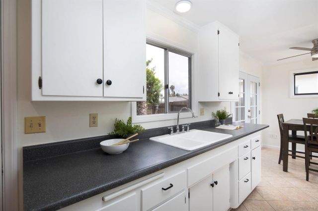 4725 Mount Gaywas, San Diego, CA 92117