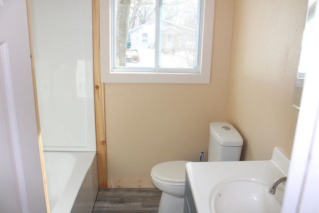 5020 E Arnold Lake Road, Harrison, MI 48625