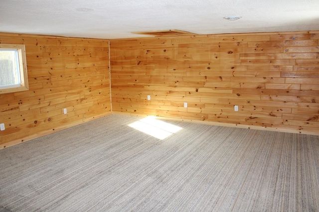 5020 E Arnold Lake Road, Harrison, MI 48625