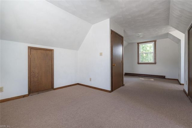 729 Wood Duck LN, Chesapeake, VA 23323
