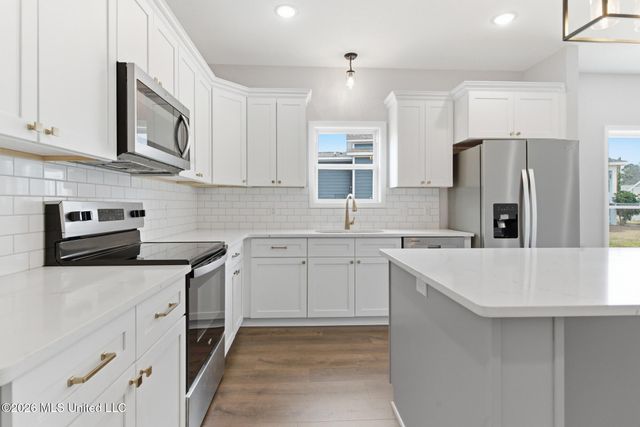 410 Legacy Boulevard, Hattiesburg, MS 39402