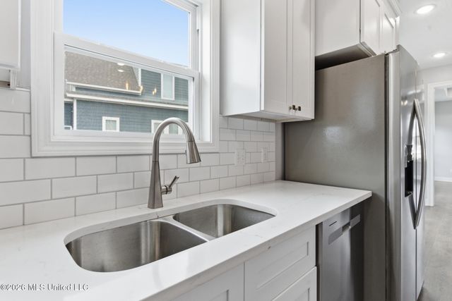 410 Legacy Boulevard, Hattiesburg, MS 39402