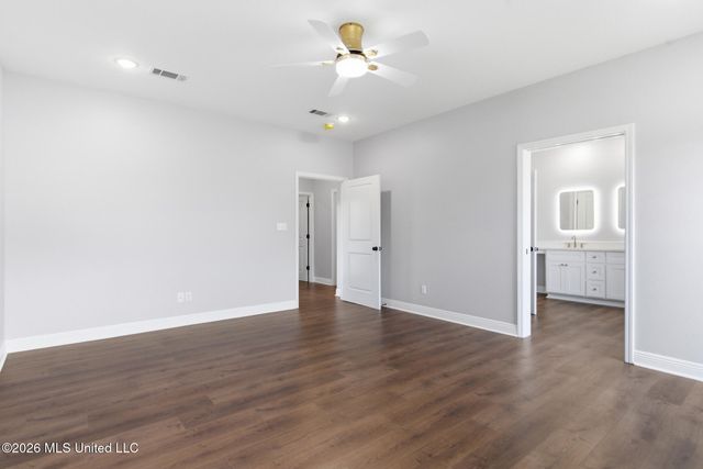 410 Legacy Boulevard, Hattiesburg, MS 39402