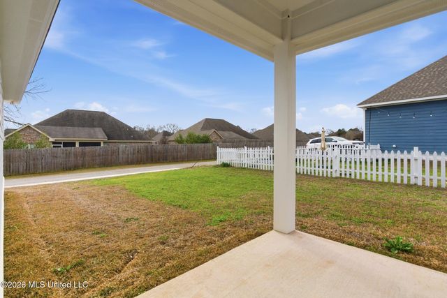 410 Legacy Boulevard, Hattiesburg, MS 39402