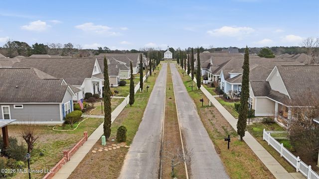 410 Legacy Boulevard, Hattiesburg, MS 39402