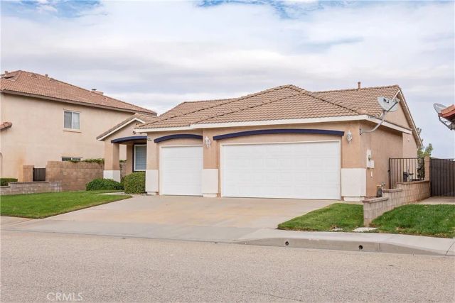 3947 Grandview, Palmdale, CA 93551