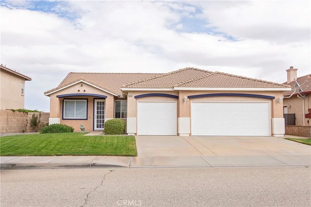 3947 Grandview, Palmdale, CA 93551
