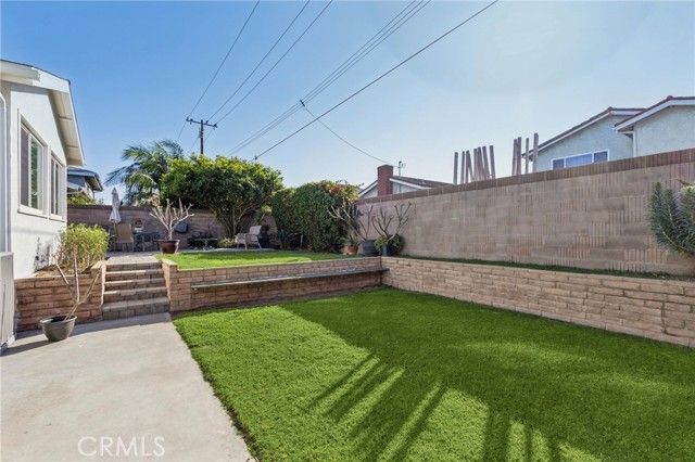 23301 Iris, Torrance, CA 90505