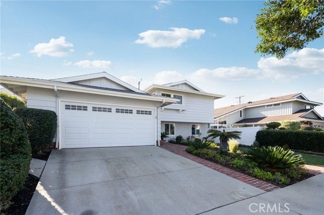 23301 Iris, Torrance, CA 90505