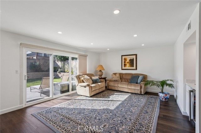 23301 Iris, Torrance, CA 90505