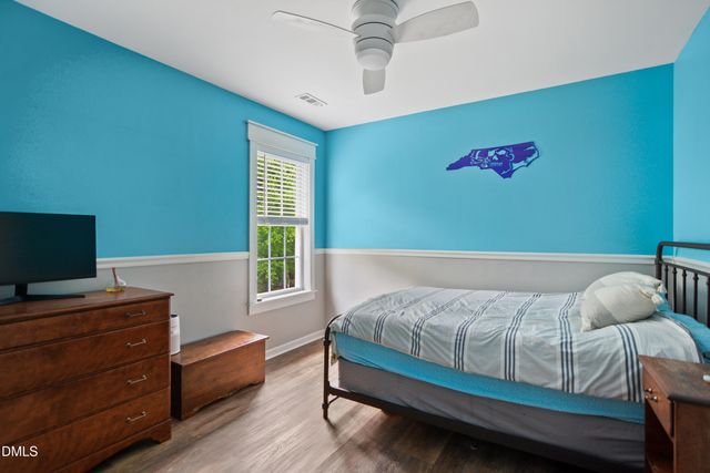 209 Texanna Way, Holly Springs, NC 27540