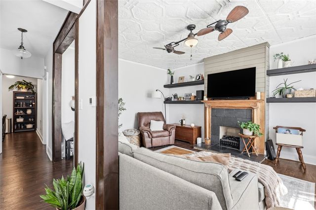 144 S Bryant Ave, Bellevue, PA 15202