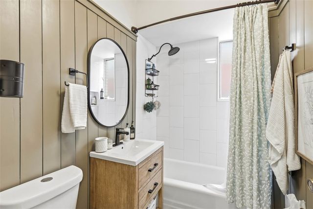 144 S Bryant Ave, Bellevue, PA 15202