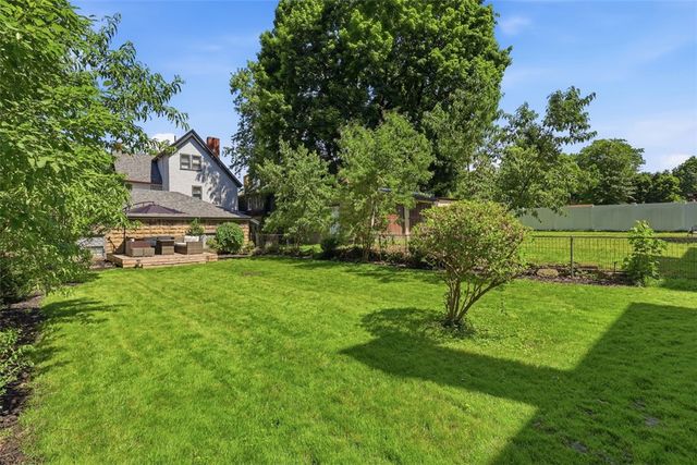 144 S Bryant Ave, Bellevue, PA 15202