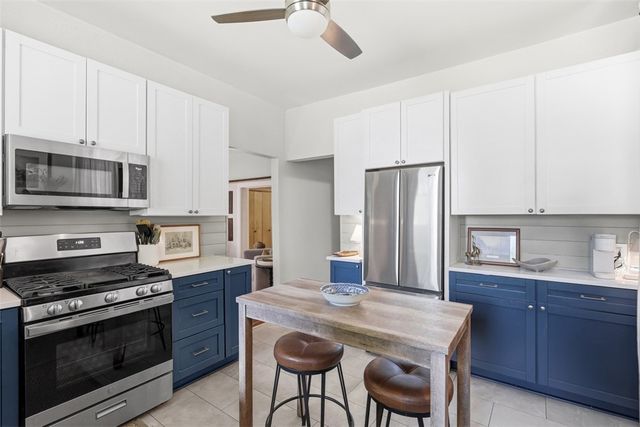 144 S Bryant Ave, Bellevue, PA 15202