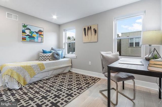 1404 S CLARION ST, Philadelphia, PA 19147