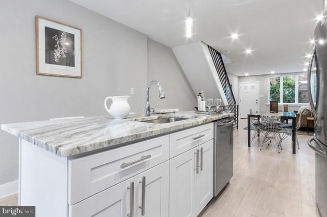 1404 S CLARION ST, Philadelphia, PA 19147