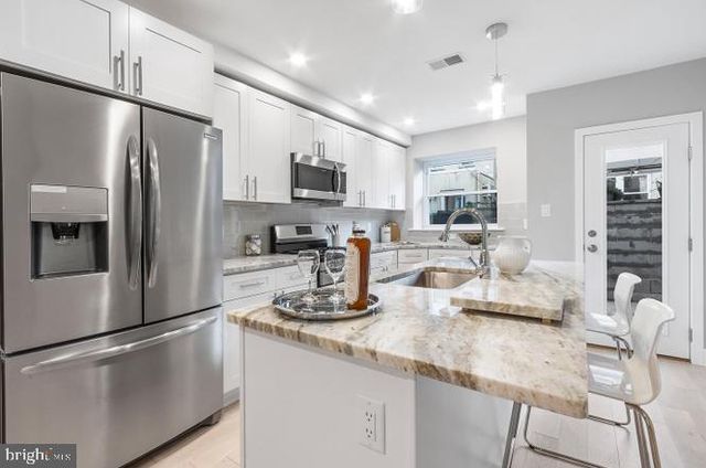 1404 S CLARION ST, Philadelphia, PA 19147