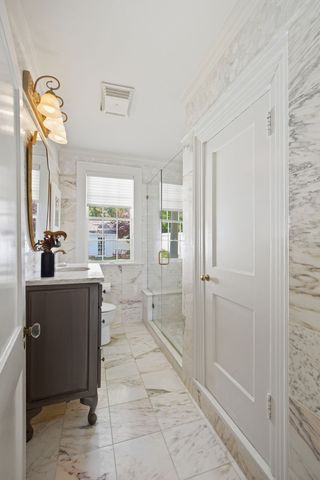 278 Harding Pl, Nashville, TN 37205