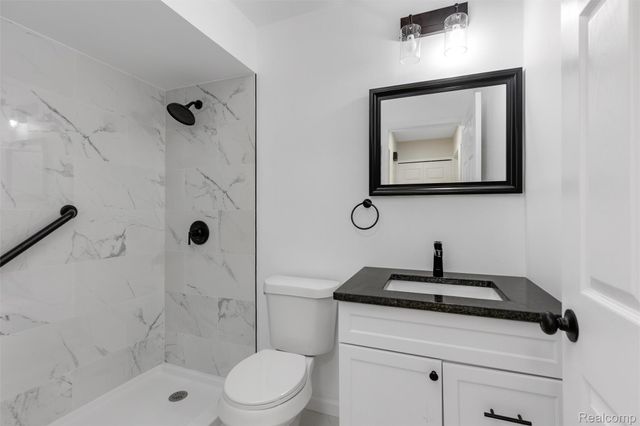 40526 Newport Drive, Plymouth Charter Township, MI 48170