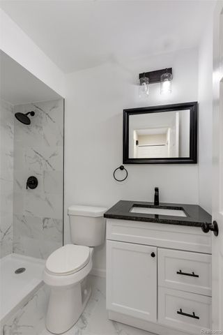 40526 Newport Drive, Plymouth Charter Township, MI 48170