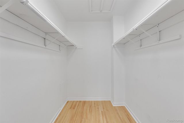 40526 Newport Drive, Plymouth Charter Township, MI 48170