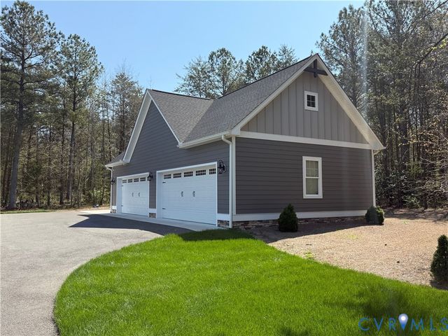 13114 Spring Rd, Rockville, VA 23146