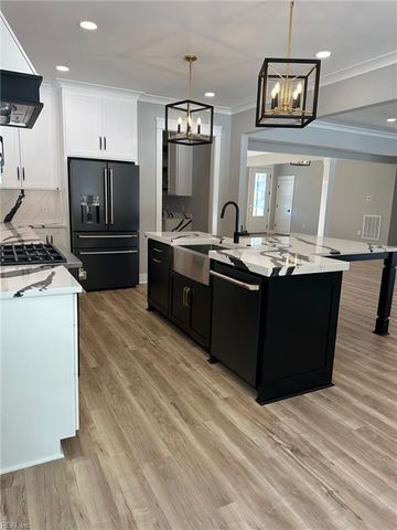 107 Goffigans TRCE, Yorktown, VA 23693