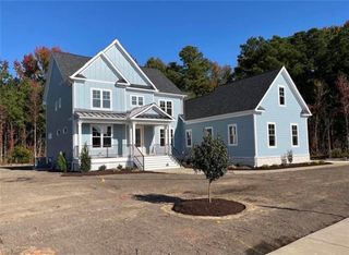 107 Goffigans TRCE, Yorktown, VA 23693