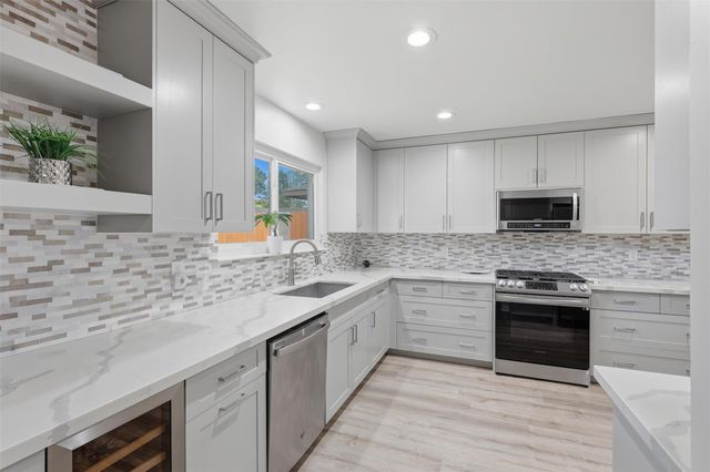 12019 Plumbrook Drive, Houston, TX 77099