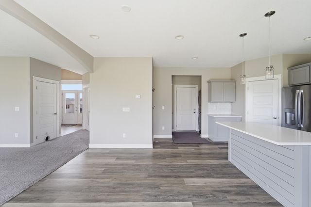 1409 Evans View Drive, Adel, IA 50003