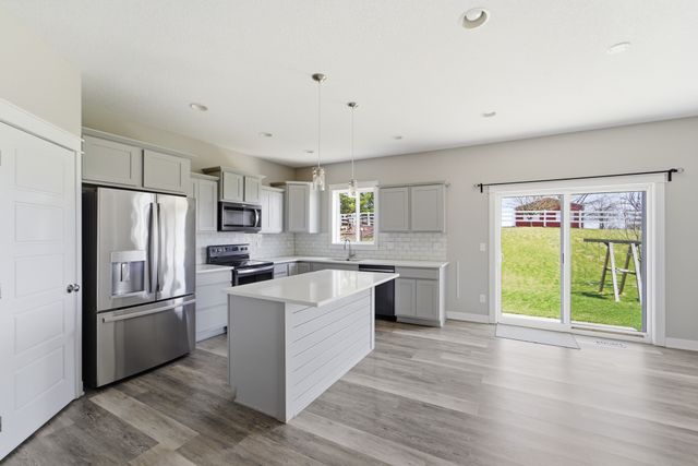 1409 Evans View Drive, Adel, IA 50003