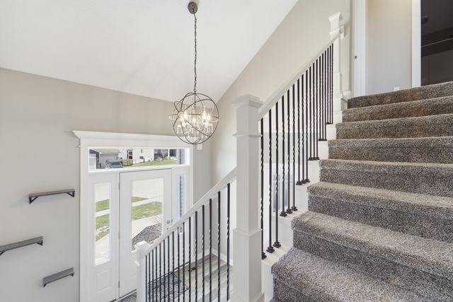 1409 Evans View Drive, Adel, IA 50003