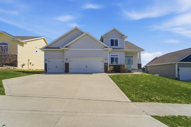 1409 Evans View Drive, Adel, IA 50003