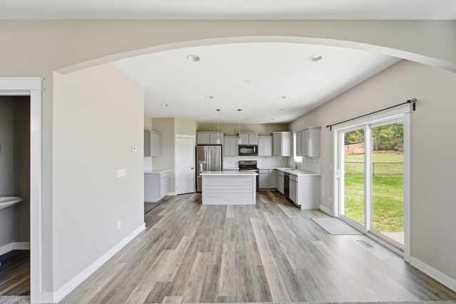 1409 Evans View Drive, Adel, IA 50003