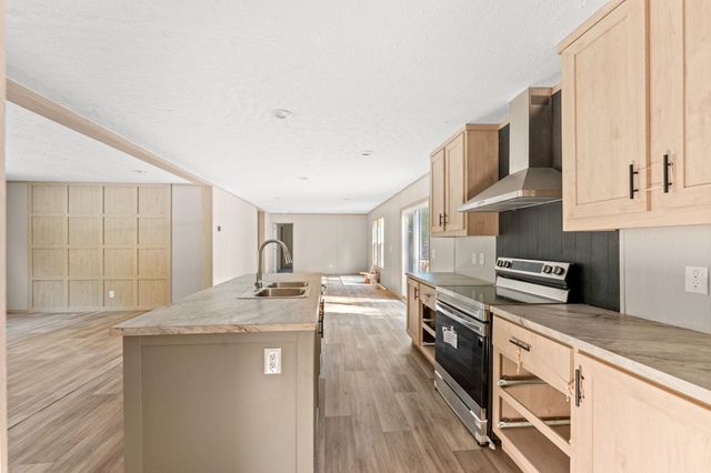 4765 Cates Bay Hwy., Conway, SC 29527