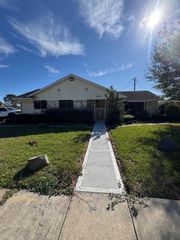 10134 Kirkglen Drive 2, Houston, TX 77089