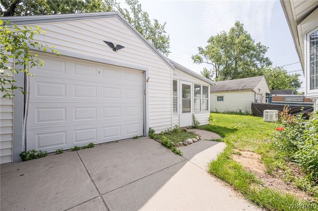 139 Pickford Avenue, Tonawanda, NY 14223