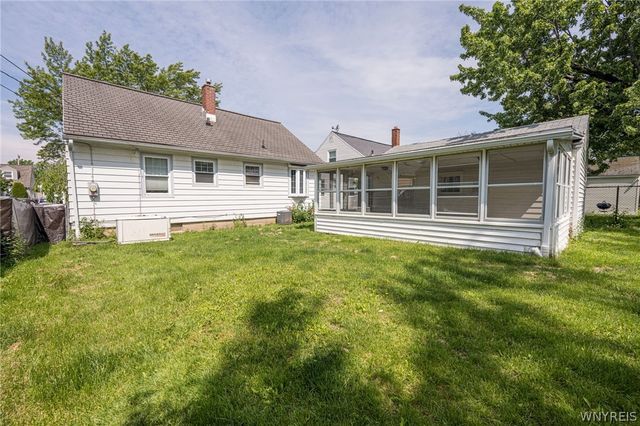 139 Pickford Avenue, Tonawanda, NY 14223