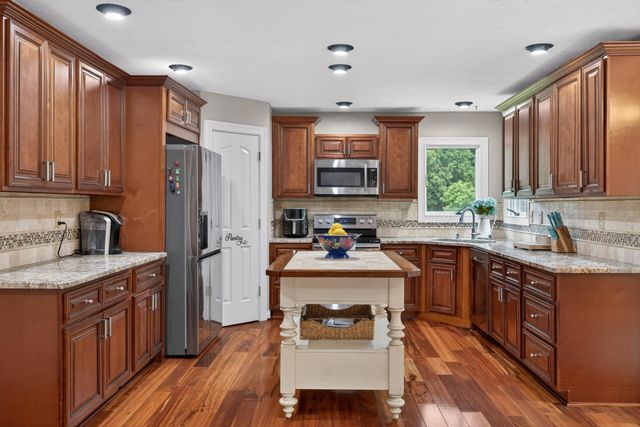 220 Sylvan Way, Lancaster, KY 40444