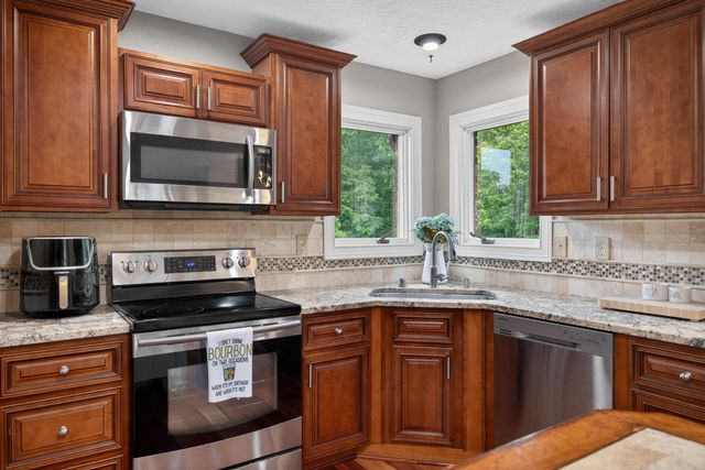 220 Sylvan Way, Lancaster, KY 40444