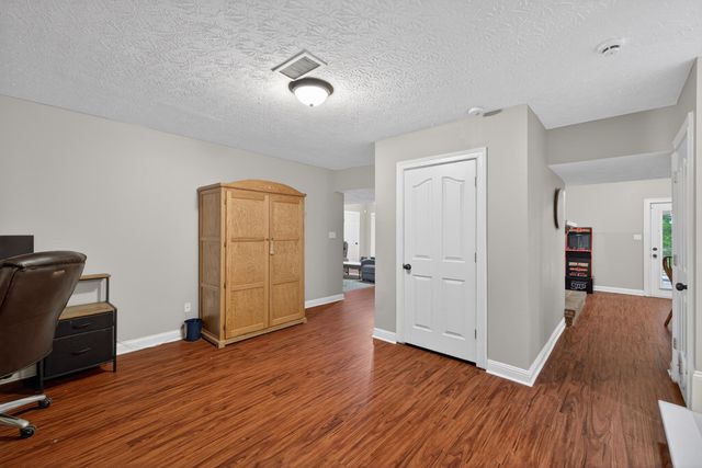 220 Sylvan Way, Lancaster, KY 40444