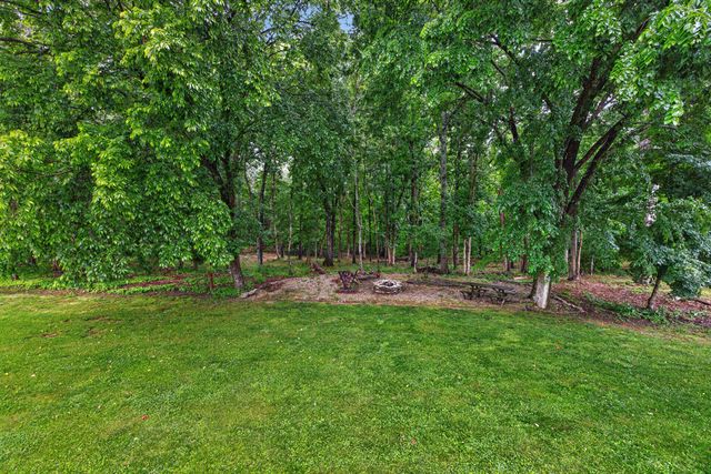 220 Sylvan Way, Lancaster, KY 40444