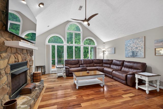 220 Sylvan Way, Lancaster, KY 40444