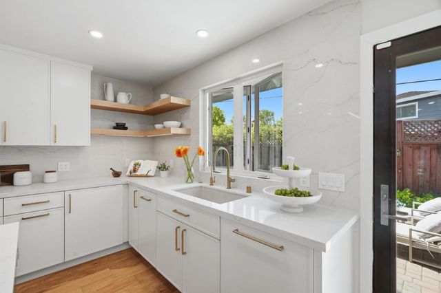 845 Groton Court, Sunnyvale, CA 94087