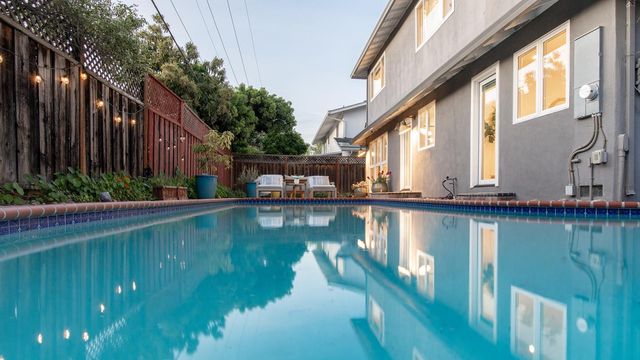 845 Groton Court, Sunnyvale, CA 94087